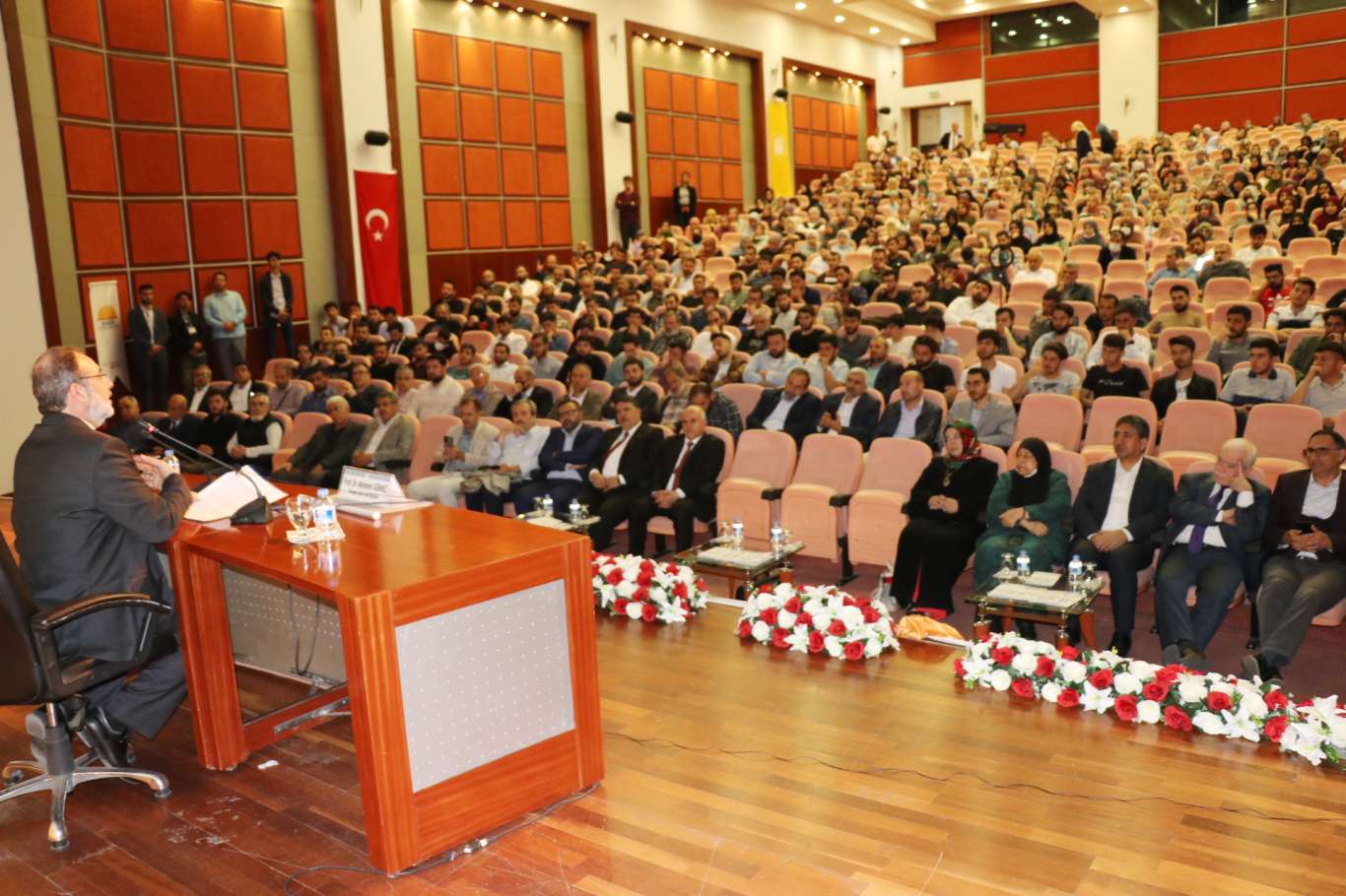 Prof. Dr. Görmez: Derdimiz Kudüs iken, dersimiz Kur'an, İsra ve Miraç olsun Prof. Dr. Görmez: Derdimiz Kudüs iken, dersimiz Kur'an, İsra ve Miraç olsun